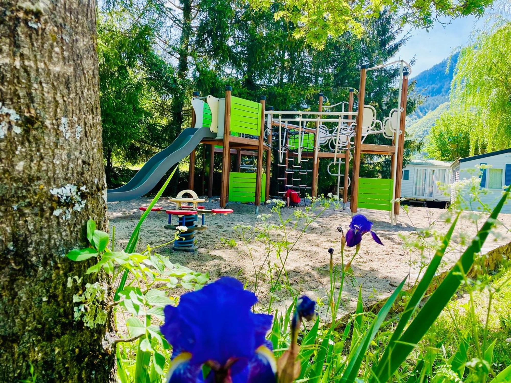 Le Vallon Ispagnac Exteriör bild
