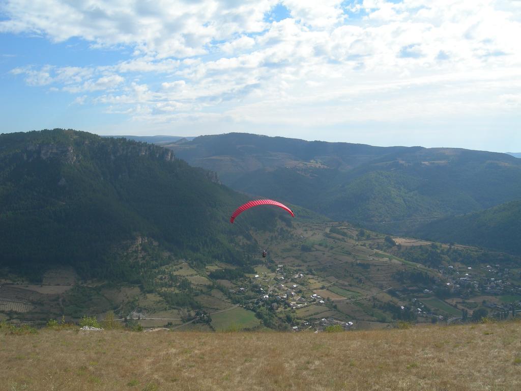 Le Vallon Ispagnac Exteriör bild
